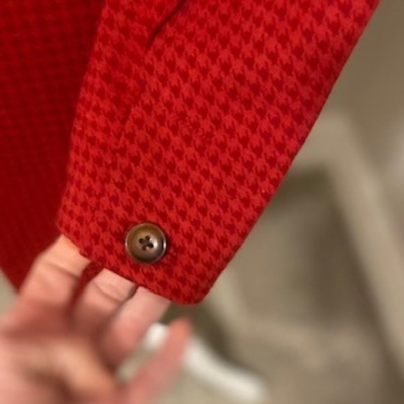 CAbi Red Houndstooth Celebration Jacket Coat - Picture 7 of 16